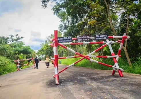 Tailand Kamboca ilə sərhədi bağlayır