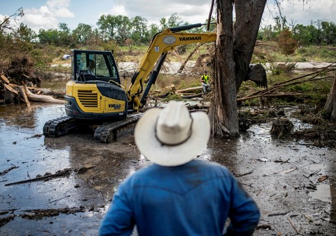 Texasda daşqınlar nəticəsində ölənlərin sayı 129 nəfərə çatıb