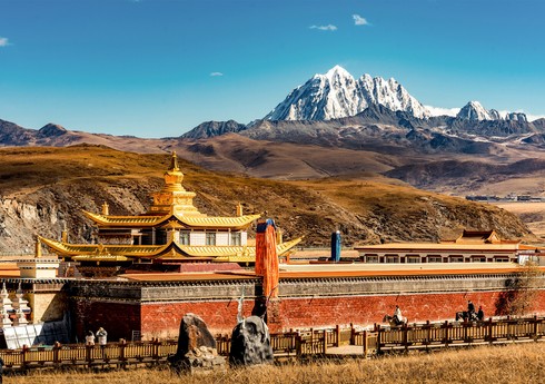 Tibetdə güclü zəlzələ olub