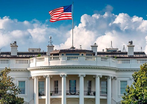 Tramp: Ağlını itirmiş adamla danışmaq istəmirəm