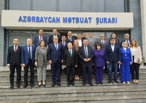Türkiyə səfiri Mətbuat Şurasının sədri ilə kommunikasiya sahəsində əməkdaşlığı müzakirə edib
