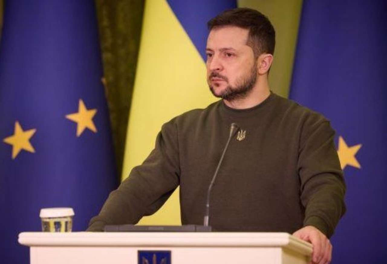 Zelenski beynəlxalq ictimaiyyəti Rusiyada hakimiyyət dəyişikliyinə çağırıb